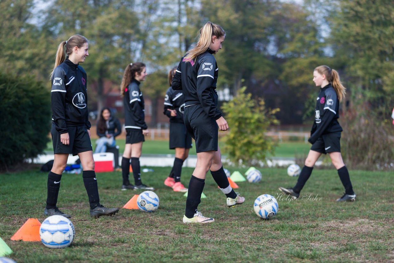 Bild 83 - wBJ MSG Steinhorst-Krummesse - VfL Pinneberg : Ergebnis: 2:0